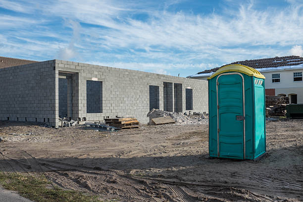 Portable Toilet Options We Offer in Nichols Hills, OK